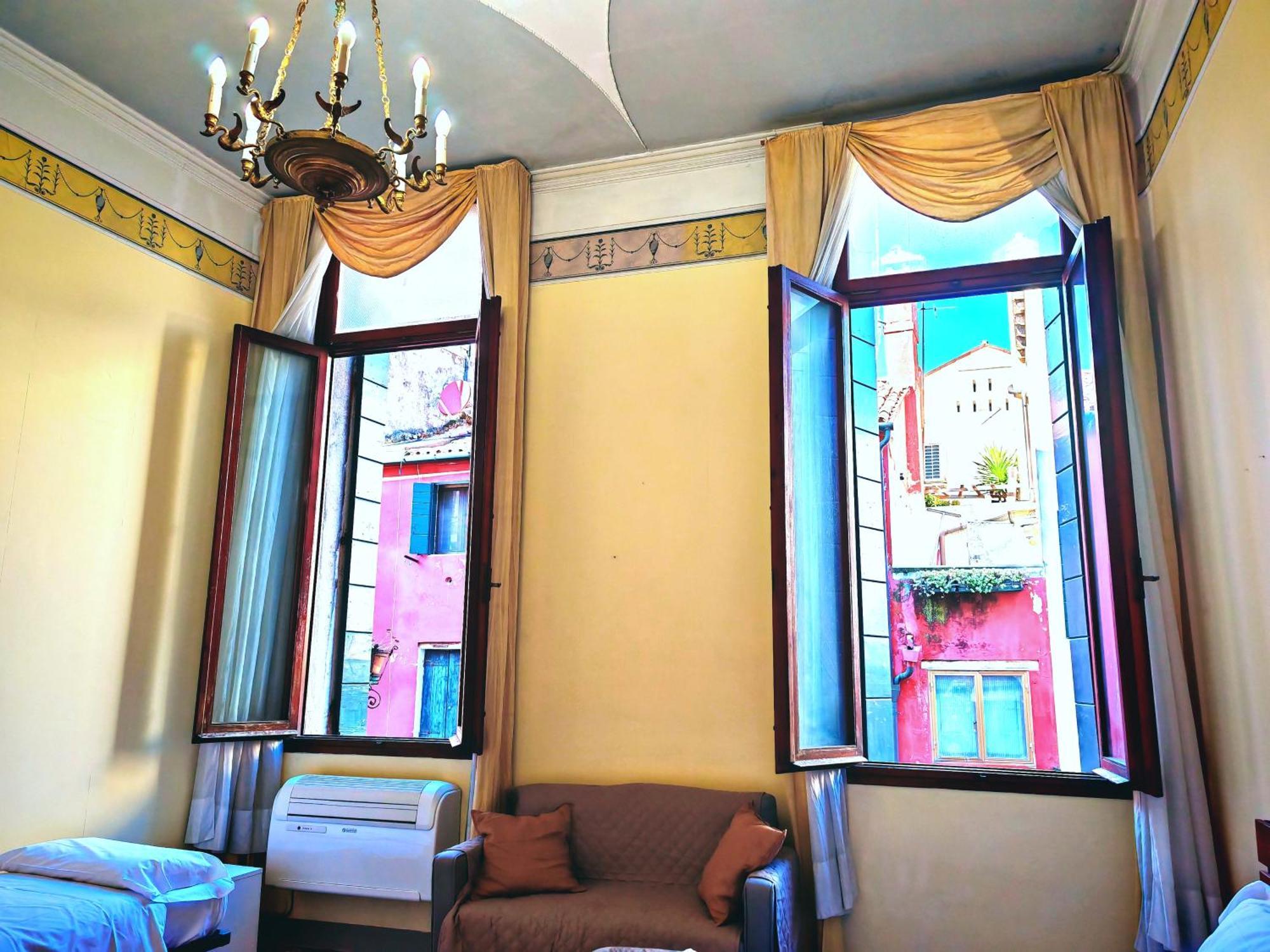 Venice Tourist House Eksteriør bilde
